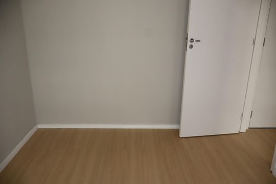 Quarto 1 de apartamento para alugar com 2 quartos, 50m² em Vila Ema, São Paulo