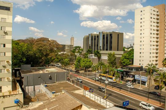 Vista da Suíte 1 de apartamento à venda com 3 quartos, 152m² em Setor Oeste, Goiânia