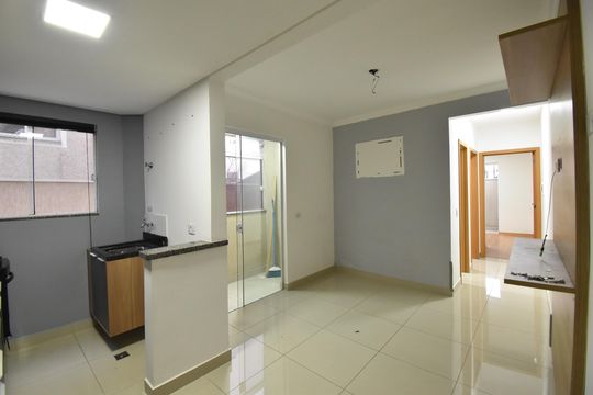 Apartamento para alugar com 2 quartos, 50m² em Cruzeiro, São José dos Pinhais