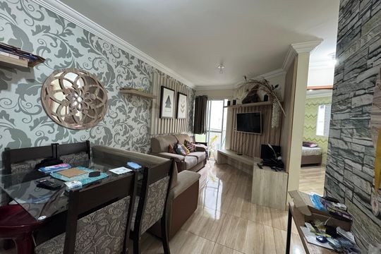 Sala de apartamento à venda com 2 quartos, 50m² em Padroeira, Osasco
