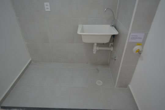 AREA DE SERVIÇO de kitnet/studio para alugar com 2 quartos, 35m² em Jaguaré, São Paulo