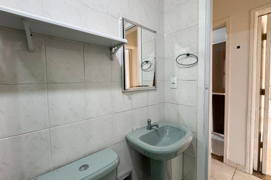 Banheiro Social de apartamento para alugar com 2 quartos, 62m² em Jardim Chácara Inglesa, São Bernardo do Campo