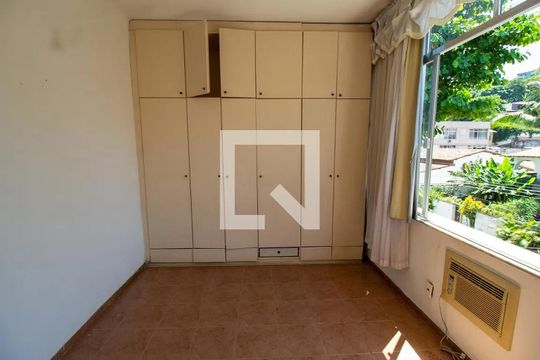Quarto de apartamento para alugar com 1 quarto, 60m² em Jardim Guanabara, Rio de Janeiro