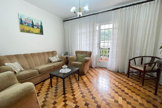 Sala de casa à venda com 4 quartos, 145m² em Jardim Ester Yolanda, São Paulo