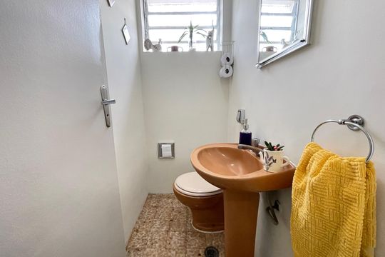 Banheiro 4 de casa à venda com 4 quartos, 145m² em Jardim Ester Yolanda, São Paulo