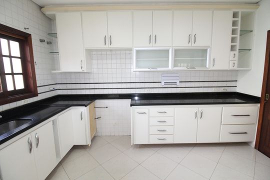 Cozinha de casa de condomínio para alugar com 4 quartos, 300m² em Jardim San Marino, São José dos Campos