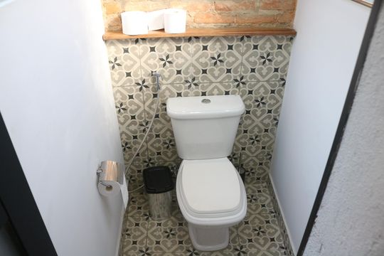 Banheiro de casa para alugar com 1 quarto, 68m² em Perdizes, São Paulo