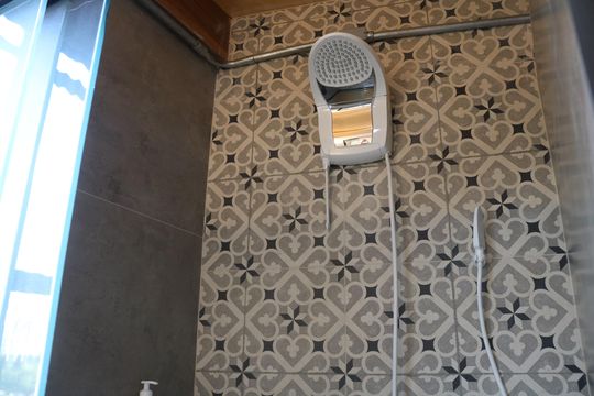 Banheiro de casa para alugar com 1 quarto, 68m² em Perdizes, São Paulo