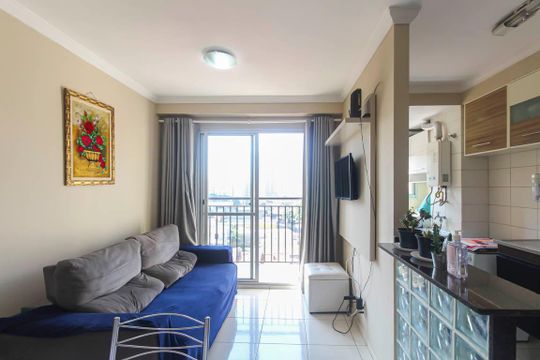 Sala de apartamento à venda com 2 quartos, 50m² em Vila Ema, São Paulo