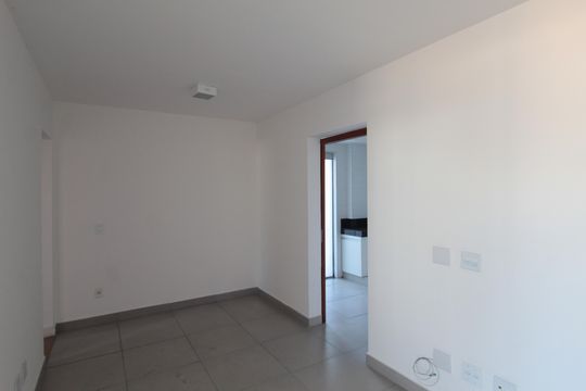 Sala de apartamento para alugar com 3 quartos, 96m² em Sinimbu, Belo Horizonte