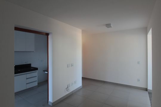 Apartamento para alugar com 3 quartos, 96m² em Sinimbu, Belo Horizonte