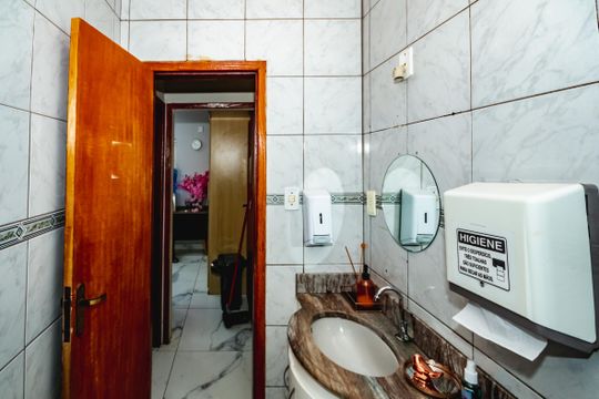 Casa à venda com 3 quartos, 300m² em Alípio de Melo, Belo Horizonte