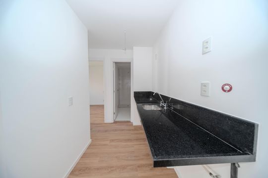 Cozinha de apartamento para alugar com 2 quartos, 37m² em Consolação, São Paulo