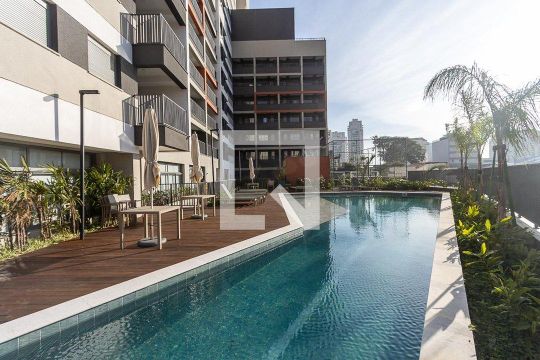 Área comum - Piscina de kitnet/studio para alugar com 1 quarto, 31m² em Pompeia, São Paulo