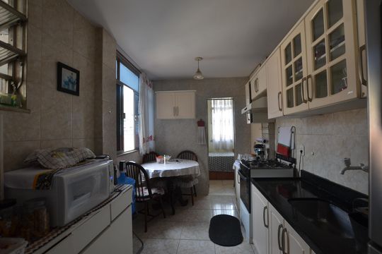 Cozinha de apartamento à venda com 2 quartos, 54m² em Madureira, Rio de Janeiro