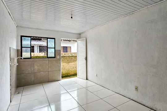 Sala e cozinha  de apartamento para alugar com 2 quartos, 70m² em Aberta dos Morros, Porto Alegre