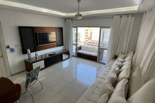 Sala de apartamento para alugar com 3 quartos, 115m² em Tijuca, Rio de Janeiro