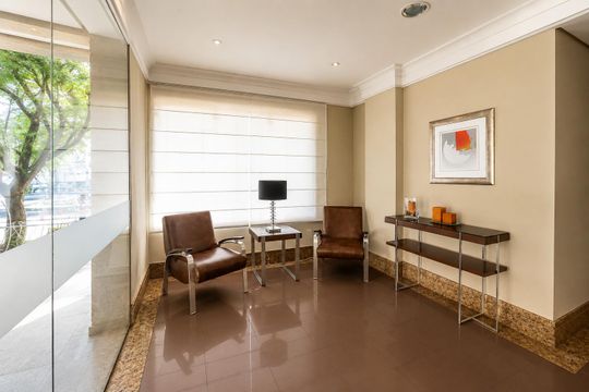 Área externa de apartamento para alugar com 3 quartos, 115m² em Mont’Serrat, Porto Alegre
