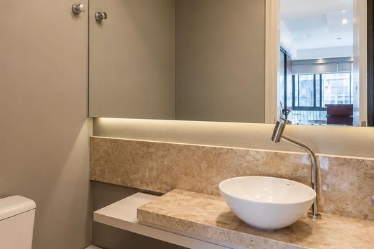 Banheiro de apartamento para alugar com 3 quartos, 115m² em Mont’Serrat, Porto Alegre
