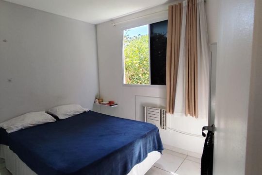 Quarto 1 de apartamento para alugar com 2 quartos, 50m² em Santa Cruz, Rio de Janeiro