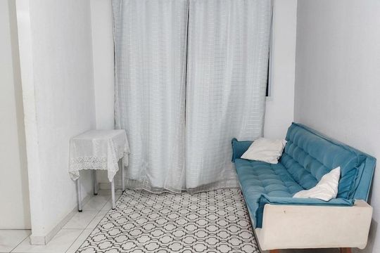 Sala de apartamento para alugar com 2 quartos, 50m² em Santa Cruz, Rio de Janeiro