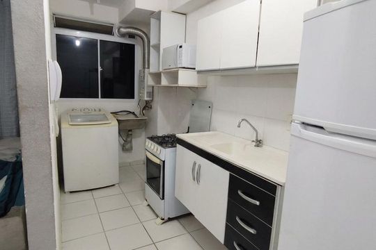Cozinha de apartamento para alugar com 2 quartos, 50m² em Santa Cruz, Rio de Janeiro