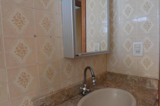 Banheiro Social de apartamento para alugar com 2 quartos, 70m² em Jacarepaguá, Rio de Janeiro