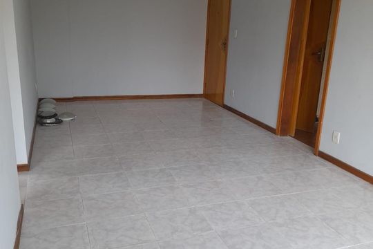 Sala de apartamento para alugar com 3 quartos, 70m² em Jacarepaguá, Rio de Janeiro