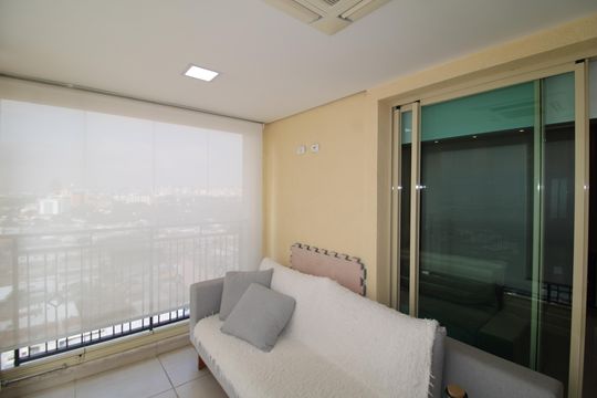 Varanda de apartamento à venda com 2 quartos, 76m² em Santana, São Paulo