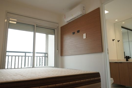 Suíte 1 de apartamento para alugar com 2 quartos, 75m² em Vila Zilda, São Paulo