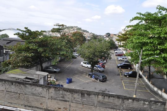 Vista do quarto de apartamento para alugar com 2 quartos, 59m² em Tomás Coelho, Rio de Janeiro