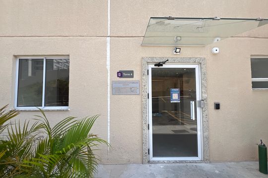 Hall de entrada de apartamento para alugar com 2 quartos, 52m² em Braúnas, Belo Horizonte