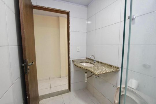 Banheiro Social de casa para alugar com 2 quartos, 52m² em Estrela do Oriente, Belo Horizonte