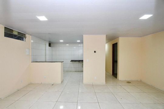 Sala  de casa para alugar com 2 quartos, 52m² em Estrela do Oriente, Belo Horizonte