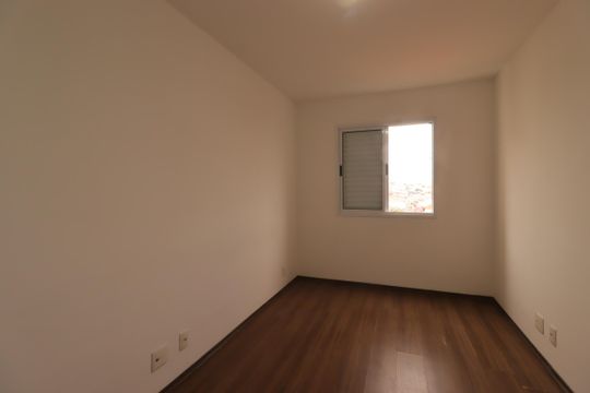 Quarto 2 de apartamento à venda com 2 quartos, 50m² em Vila Homero Thon, Santo André