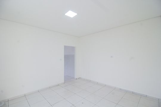 Quarto de casa para alugar com 1 quarto, 100m² em Vila Pereira Barreto, São Paulo