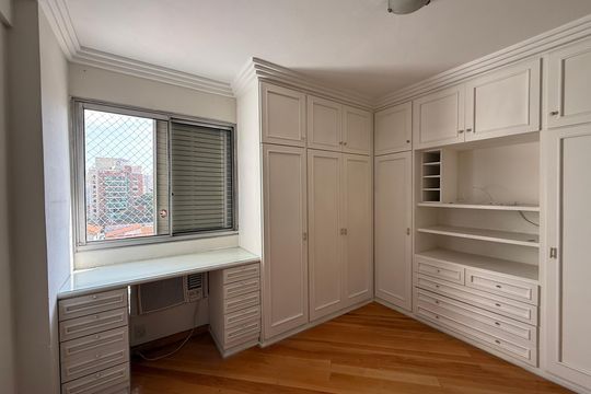 Apartamento para alugar com 2 quartos, 94m² em Santa Cecilia, São Paulo