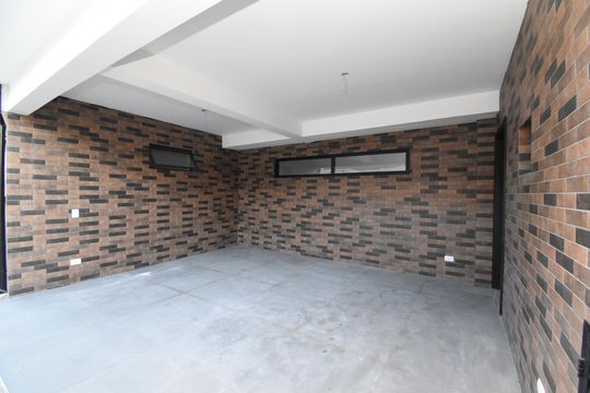 Garagem de casa de condomínio para alugar com 3 quartos, 152m² em Pilarzinho, Curitiba