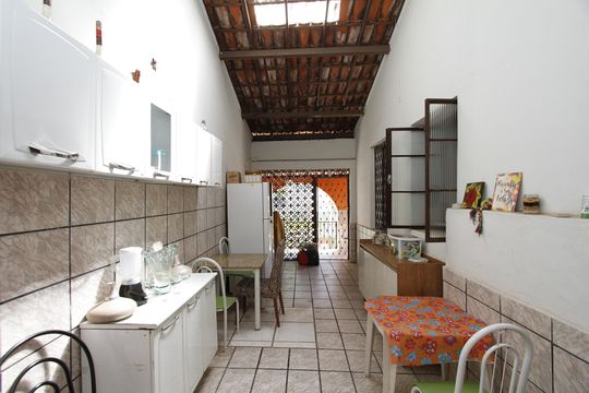 Varanda de casa à venda com 3 quartos, 172m² em Alto Caiçaras, Belo Horizonte