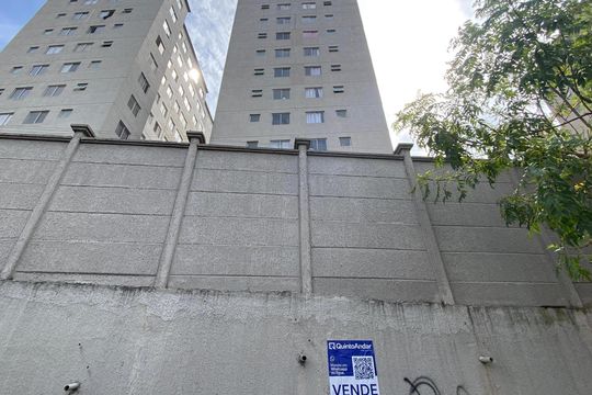 Fachada do Prédio de apartamento à venda com 2 quartos, 42m² em Jardim Boa Vista (zona Oeste), Osasco