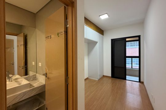 Suíte de apartamento para alugar com 2 quartos, 75m² em José Menino, Santos