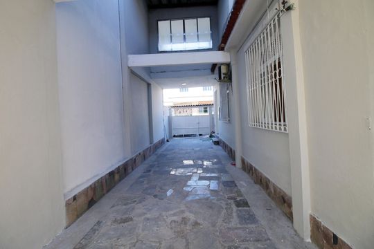 Garagem de casa para alugar com 5 quartos, 360m² em Vila da Penha, Rio de Janeiro