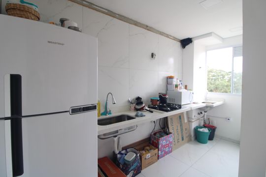 Cozinha de apartamento à venda com 2 quartos, 44m² em Usina Piratininga, São Paulo