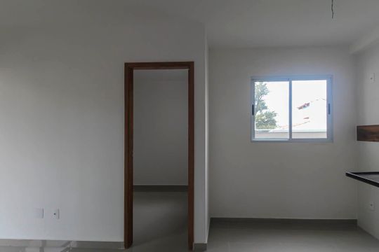 Apartamento à venda com 2 quartos, 37m² em Vila Ema, São Paulo