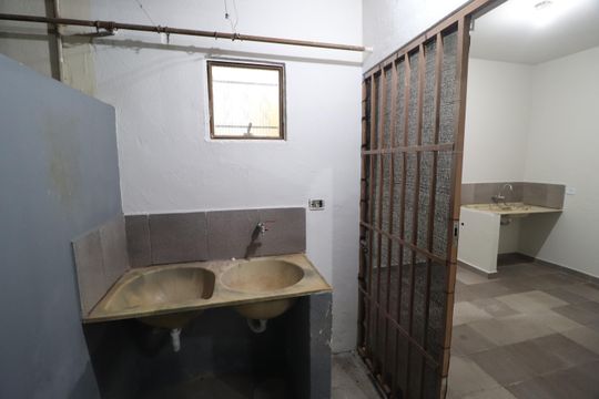 Área de Serviço de casa para alugar com 2 quartos, 50m² em Segismundo Pereira, Uberlândia