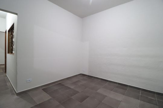 Sala de casa para alugar com 2 quartos, 50m² em Segismundo Pereira, Uberlândia