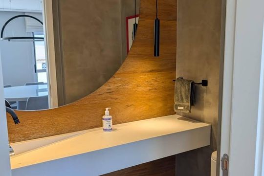 Banheiro de apartamento à venda com 3 quartos, 120m² em Real Parque, São Paulo