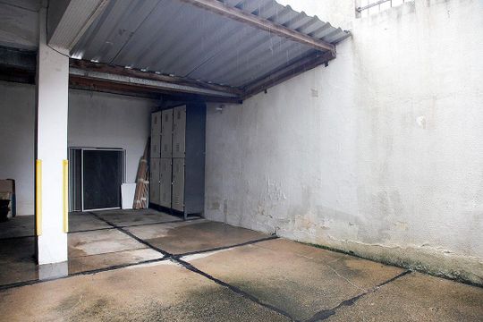 Box Garagem (01 vaga) de apartamento para alugar com 2 quartos, 71m² em Menino Deus, Porto Alegre