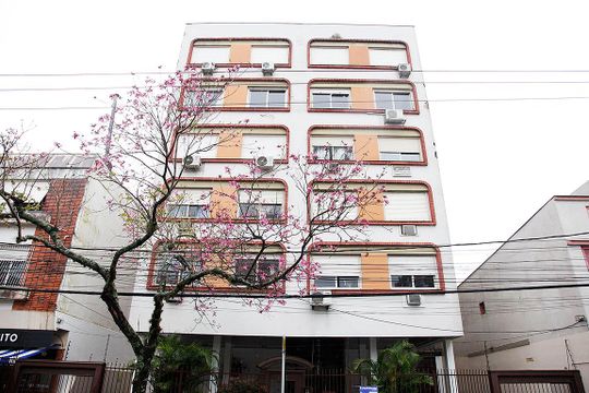 Fachada de apartamento para alugar com 2 quartos, 71m² em Menino Deus, Porto Alegre
