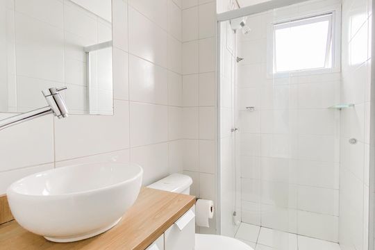 Banheiro  de apartamento à venda com 2 quartos, 47m² em Cangaiba, São Paulo